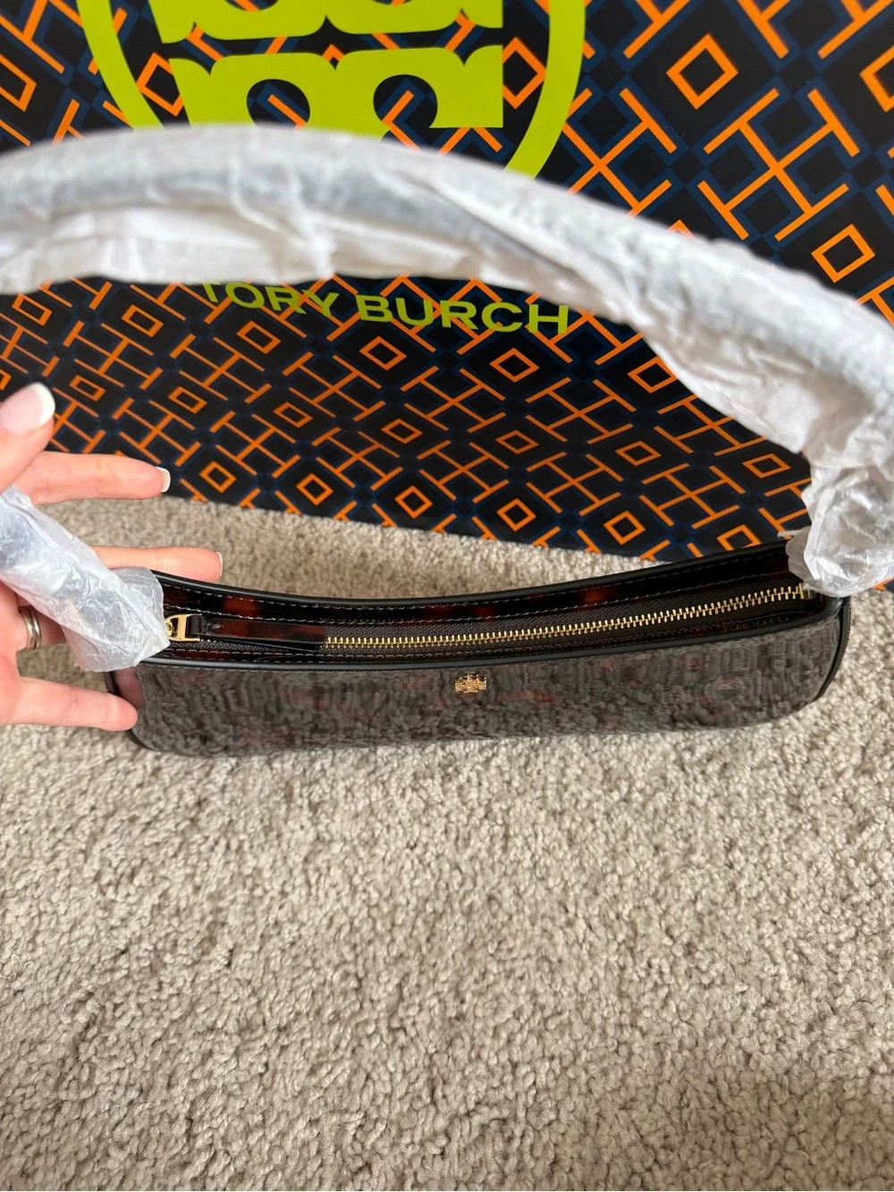 Tory Burch Emerson Tortoise Patent Shoulder Bag
